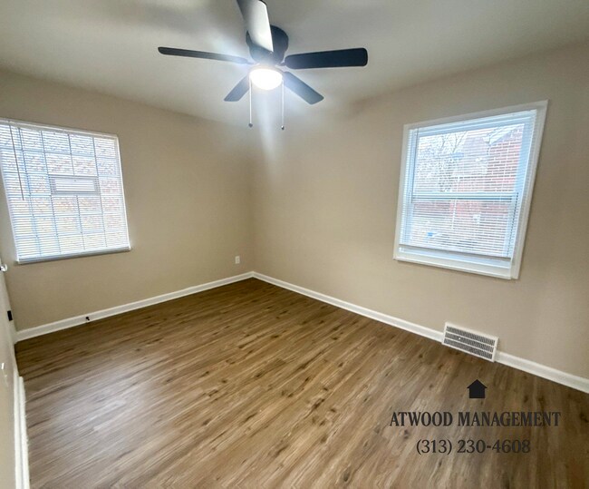 Foto del edificio - This beautifully updated 3-bedroom, 1.5-bath single-family home is ready for move-in!