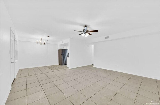 Building Photo - 3505 N 23rd Ln