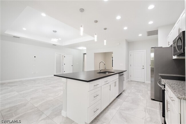 Foto del edificio - 2692 54th Ave NE