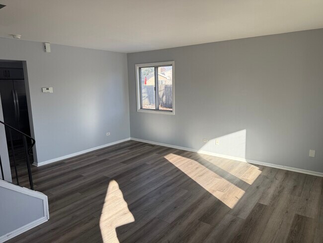 Foto del edificio - 2231 Wentworth Ct