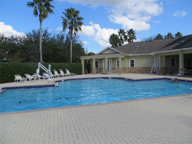 Building Photo - 6818 Cambridge Park Dr