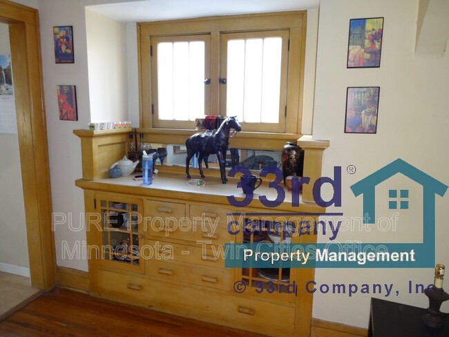 Foto del edificio - 4415 Snelling Ave