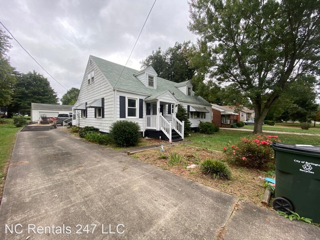 Foto principal - 4 br, 1 bath House - 914 Tucker St