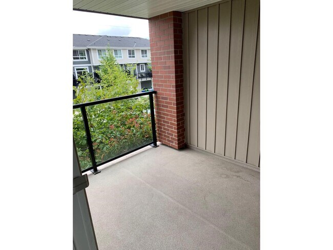 Photo du bâtiment - 19774-19756 56 Ave