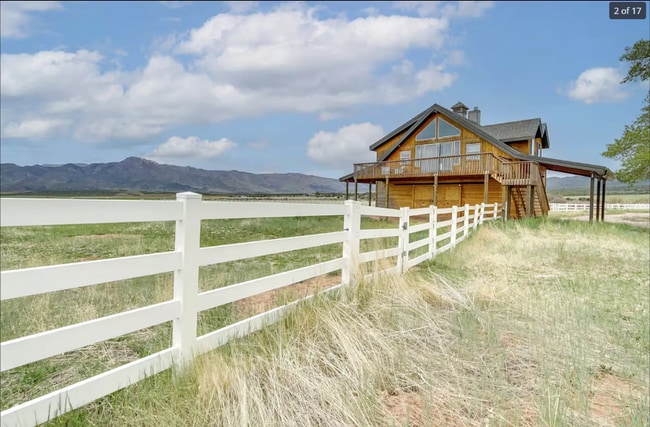 Building Photo - Serene Retreat Near Kolob Canyon – Fully F...