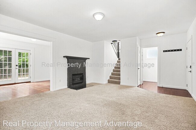 Foto del edificio - 3 br, 2 bath House - 713 S. Pleasant St.