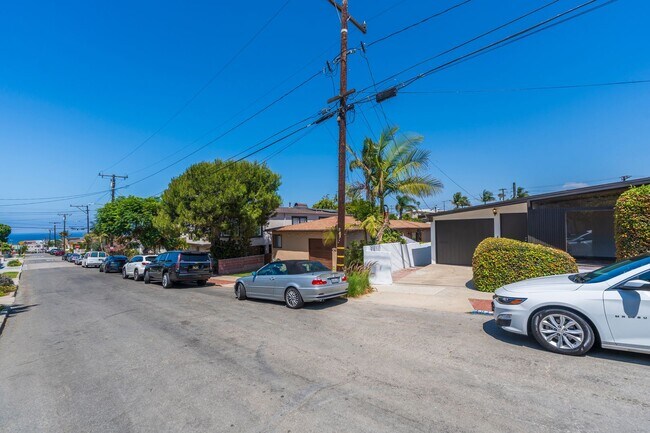 Foto del edificio - Hermosa Beach Home Rental
