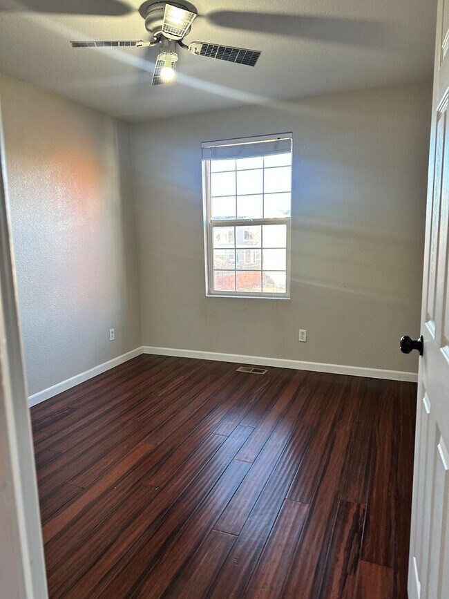 Foto del edificio - Single Family Home for Rent!