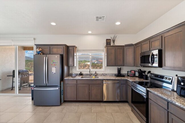 Foto del edificio - 1829 Camino Lebanon