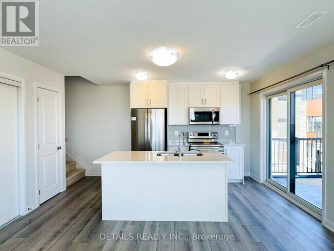 Photo du bâtiment - 1503 Creekway Private