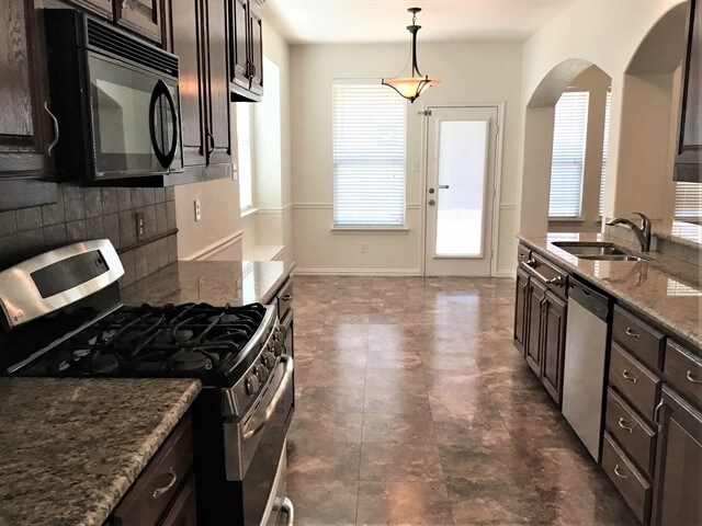 Foto del edificio - 8613 Corral Cir