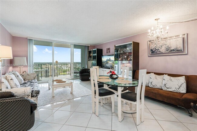 Foto del edificio - 2030 S Ocean Dr