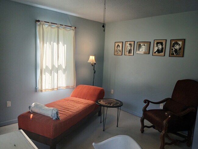 Foto del edificio - 720 Smathers St