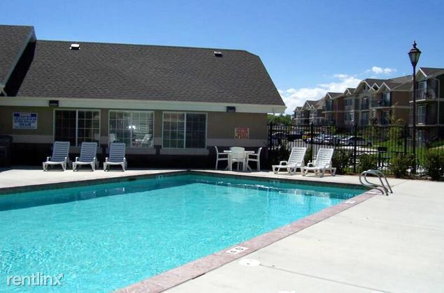 Building Photo - 3 br, 2.5 bath Townhome - 1560 Vivante Way...