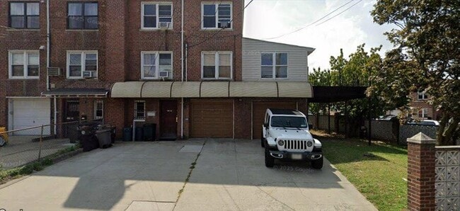 Photo - 134-06 Booth Memorial Ave (Queens, NY) Apartment