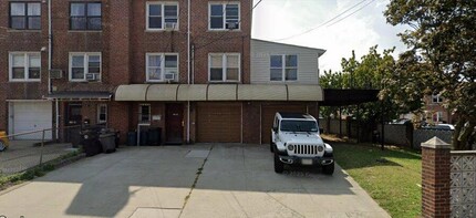 Building Photo - 134-06 Booth Memorial Ave