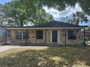 Building Photo - 6568 W Shore Cir