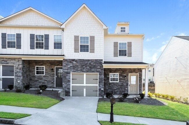 Foto del edificio - 207 Riley Cir