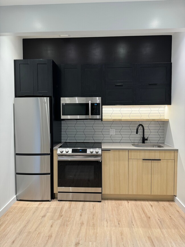 Photo - 23 Eldert St (Brooklyn, NY) Apartment