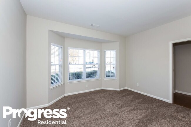 Building Photo - 8732 Hazelcroft Ln