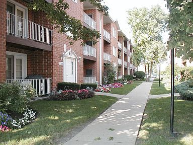 Foto del edificio - 1700 Sable Ln