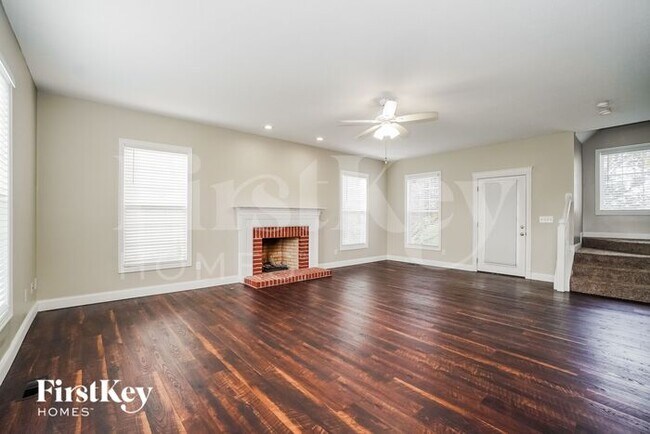 Building Photo - 3491 Fairway Commons Dr