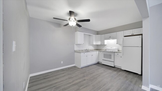 Building Photo - 4703 Turner St