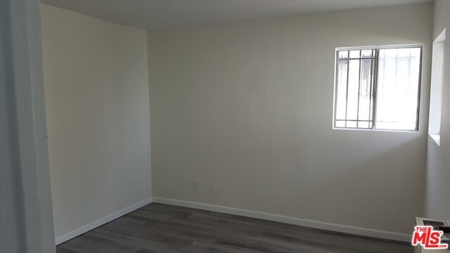 Building Photo - 1564 S Hobart Blvd