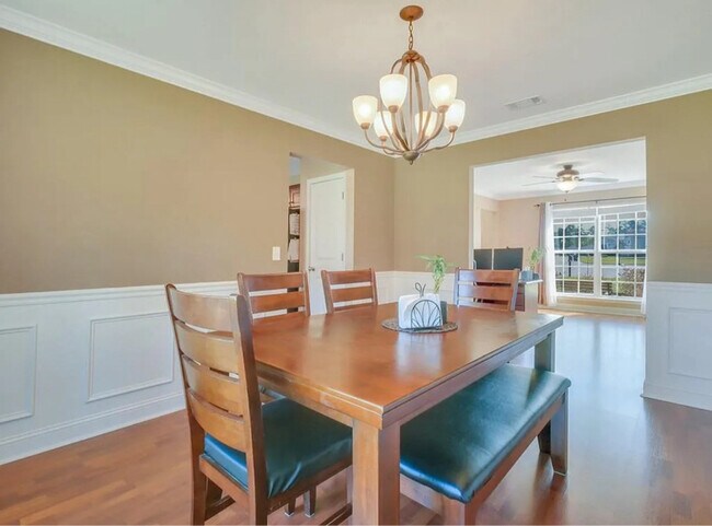 Foto del edificio - 262 Pine View Rd SE