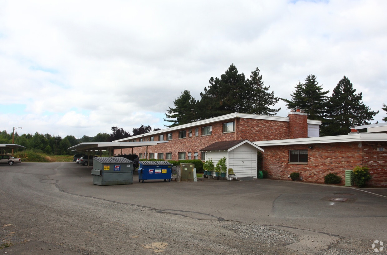 2028 W Meeker St, Kent, WA 98032 Apartments Kent, WA