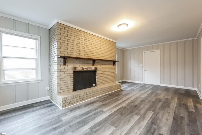 Foto del edificio - 506 Crane Ave