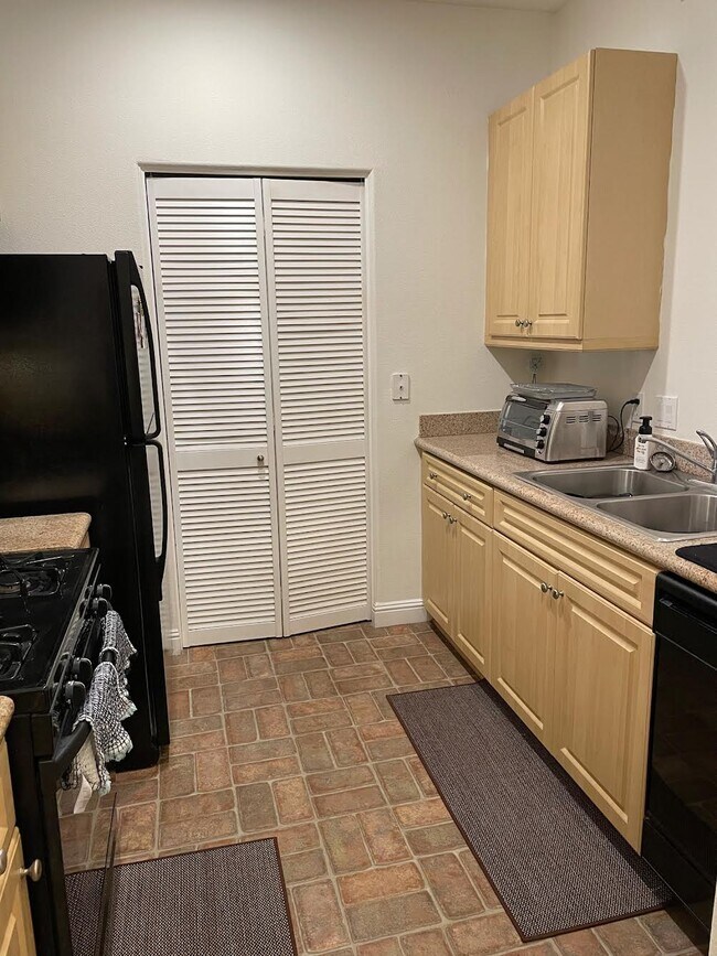 2312 Watermarke Pl Unit 2312, Irvine, CA 92612 Condo for Rent in