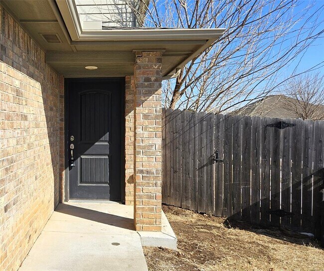 Foto del edificio - 8801 SW 45th St