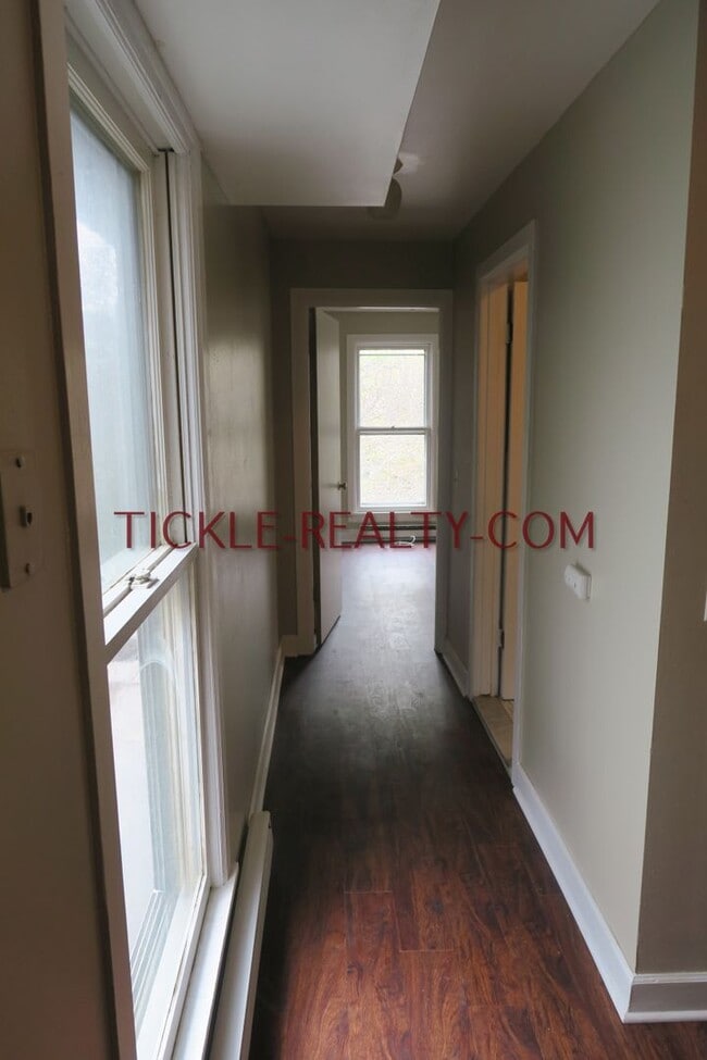 Building Photo - 9 Lafayette Pl