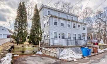 Building Photo - 25-27 N Wilbur Ave