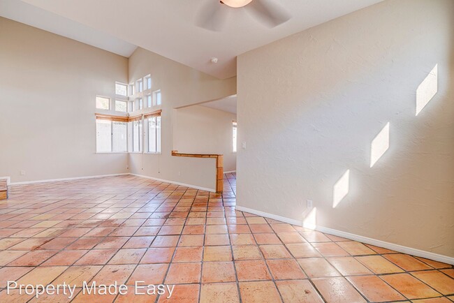 Foto del edificio - 3 br, 2.5 bath House - 9440 Summer Rain Dr