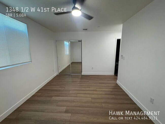 Foto del edificio - 1348 1/2 W 41st Place-