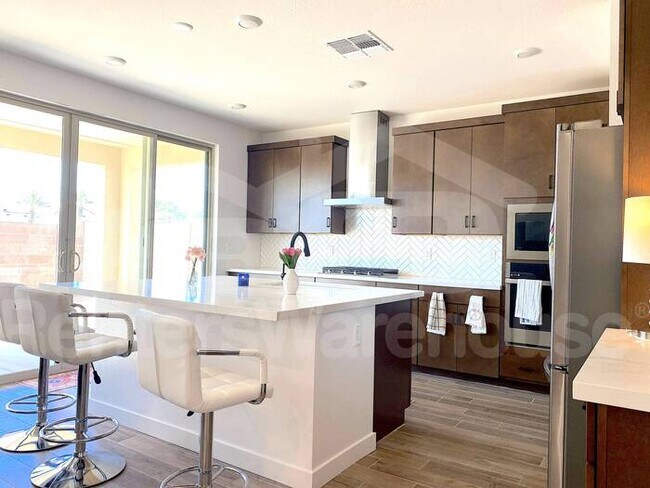 Foto del edificio - Beautiful 5BD/3BA new build Mesa Home ready for MOVE IN