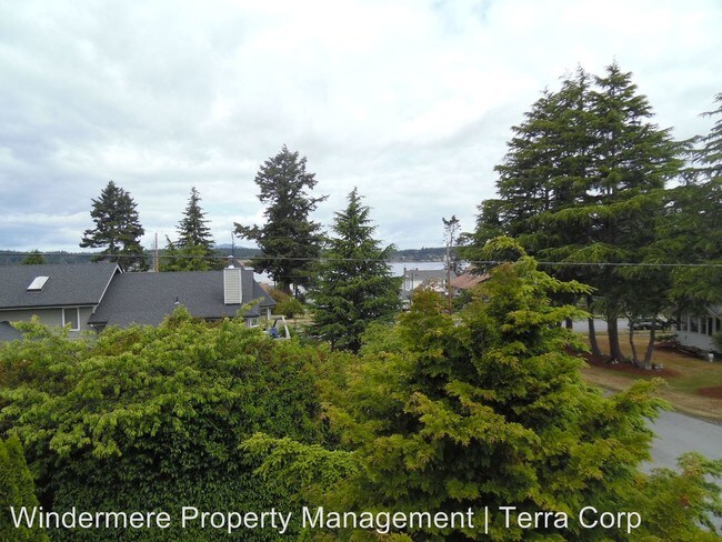 Building Photo - 4 br, 3 bath House - 1602 9th Street