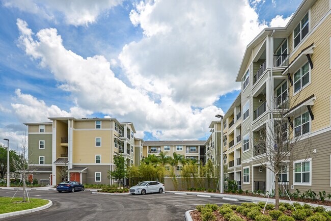 The San Juan Exterior - The San Juan Senior Living