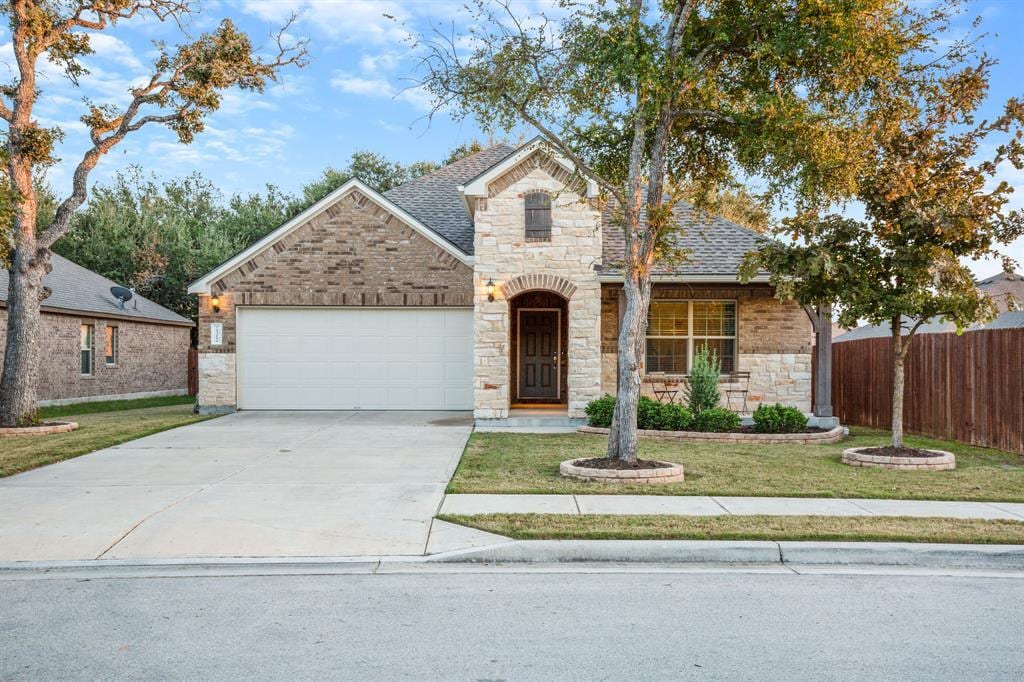 Primary Photo - 2312 Maxwell Dr