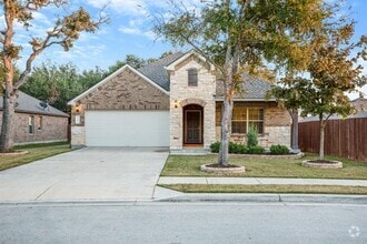 Building Photo - 2312 Maxwell Dr