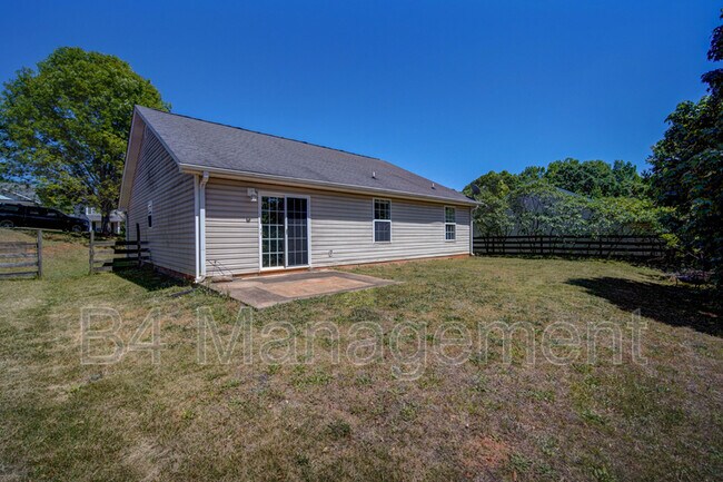 Building Photo - 416 Portifino Ct