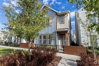 Building Photo - 774 Candlebrush Ln
