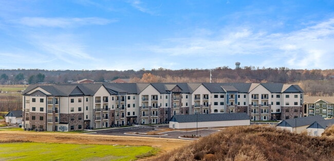 Building Photo - The Enclave