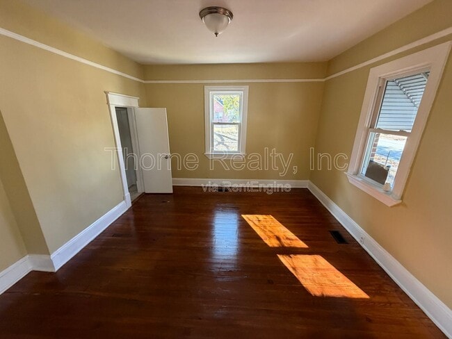 Building Photo - 617 Pennsylvania Ave