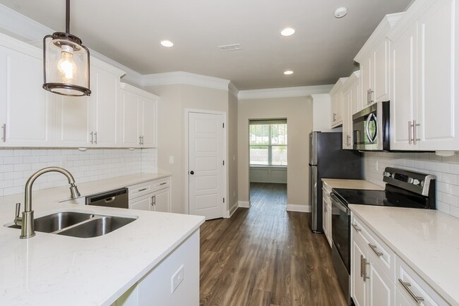 Foto del edificio - Stunning 5 Bedroom in Grovetown!