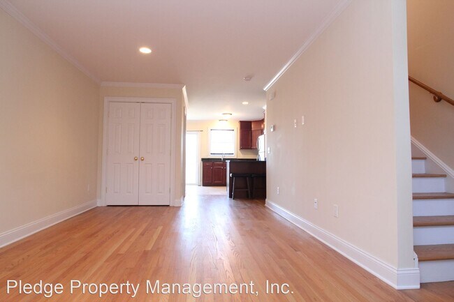 Foto del edificio - 35 Old Fitch Hill Rd