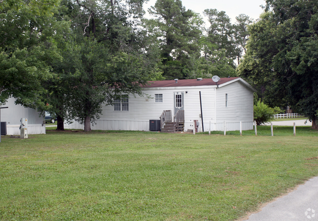 Foto del edificio - Carroll "C" Mobile Home Park
