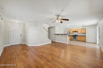 Building Photo - 8459 N Placita De La Manzana